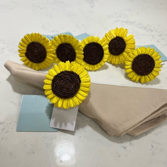 The Spring Shop Other - Sunflower Napkin Rings set 6